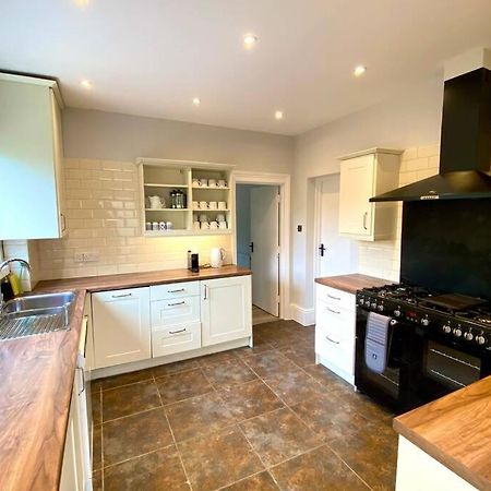 Cleveland House - Perfect For Beaches And Town. Bournemouth Zewnętrze zdjęcie
