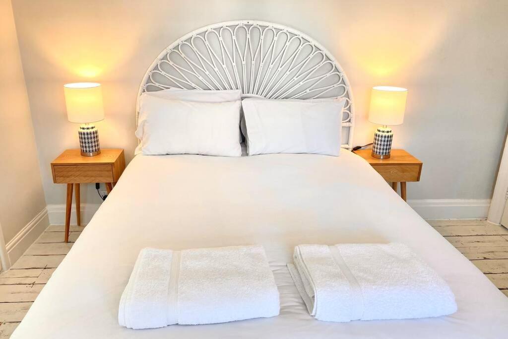 Cleveland House - Perfect For Beaches And Town. Bournemouth Zewnętrze zdjęcie