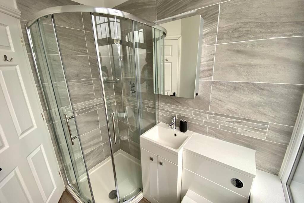 Cleveland House - Perfect For Beaches And Town. Bournemouth Zewnętrze zdjęcie