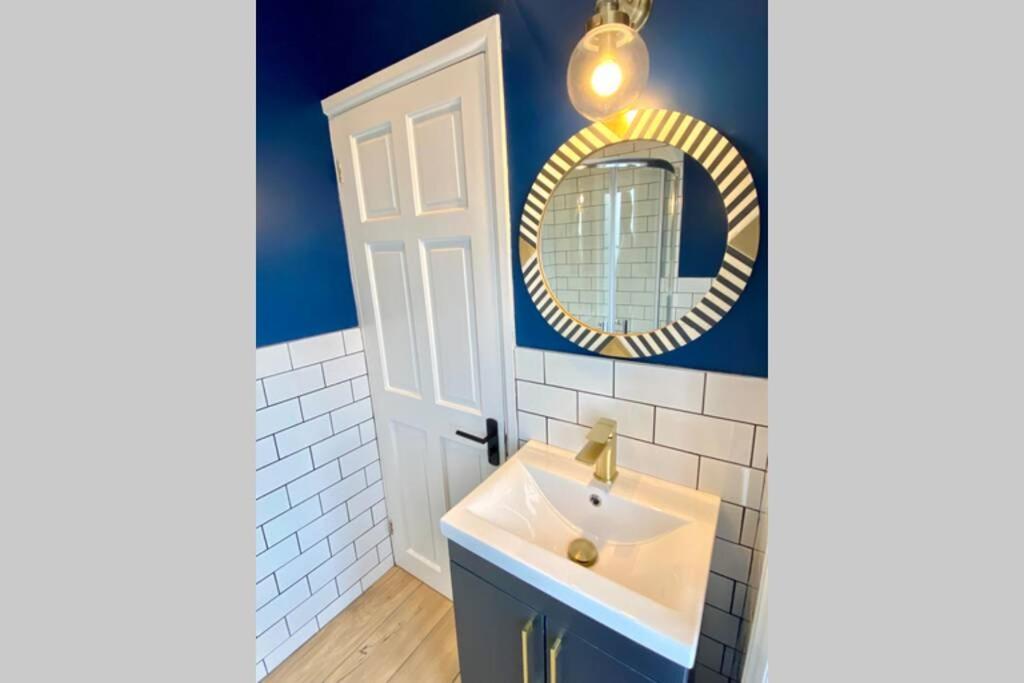 Cleveland House - Perfect For Beaches And Town. Bournemouth Zewnętrze zdjęcie